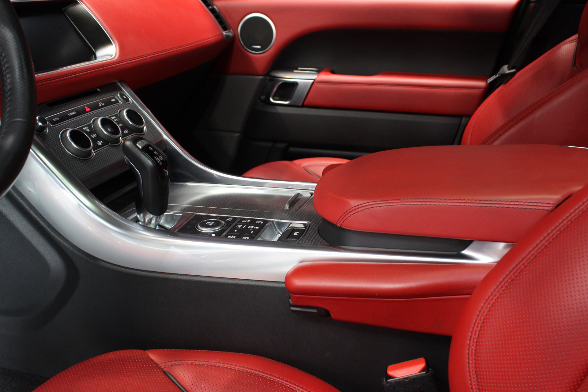 Used 2017 Land Rover Range Rover Sport Autobiography image 30