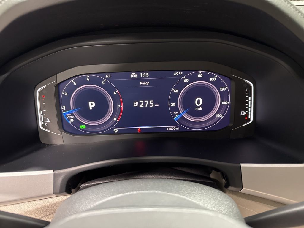 Used 2023 Volkswagen Atlas SE image 25