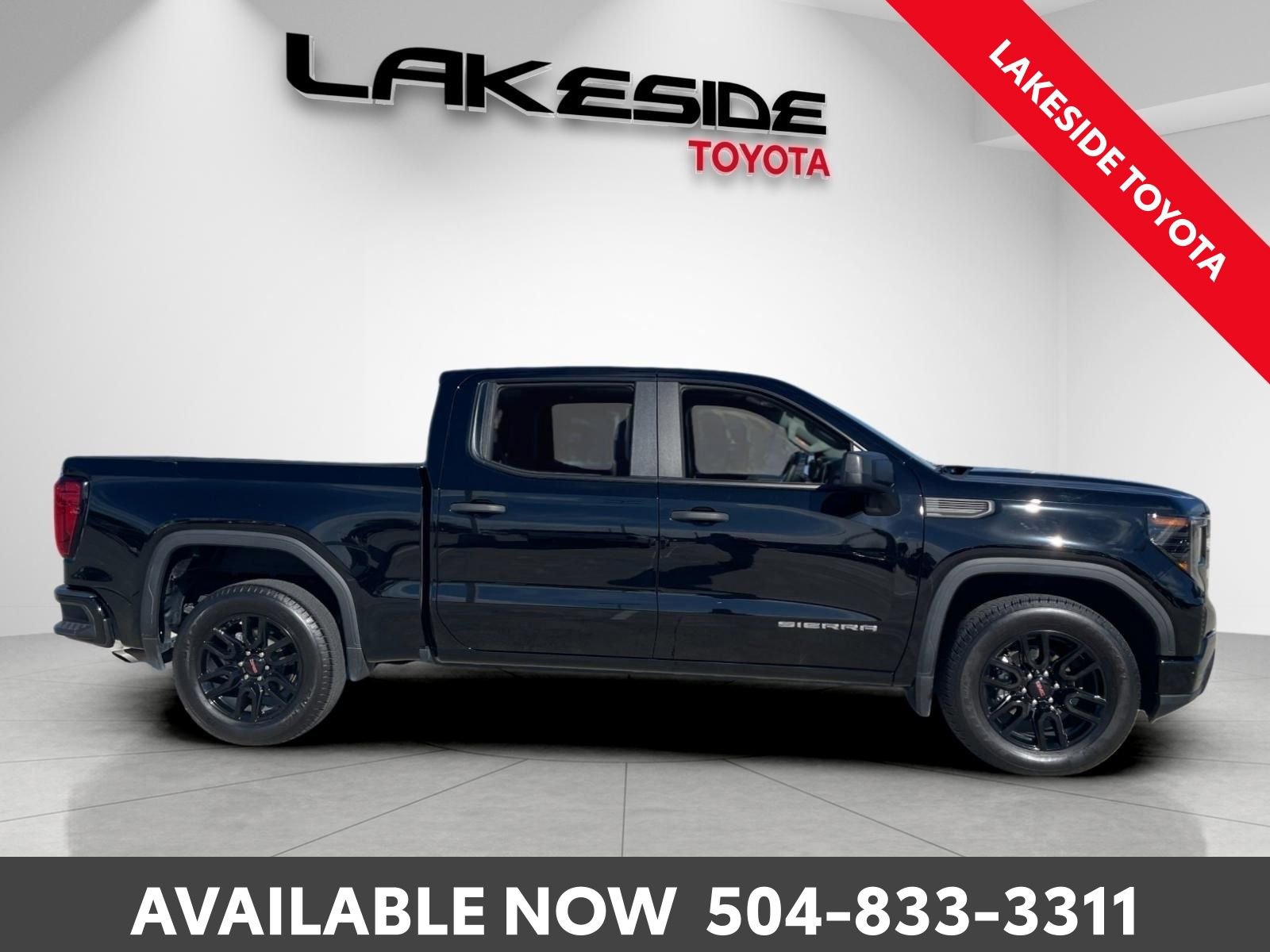 Used 2024 GMC Sierra 1500 Pro w/ Graphite Edition image 7