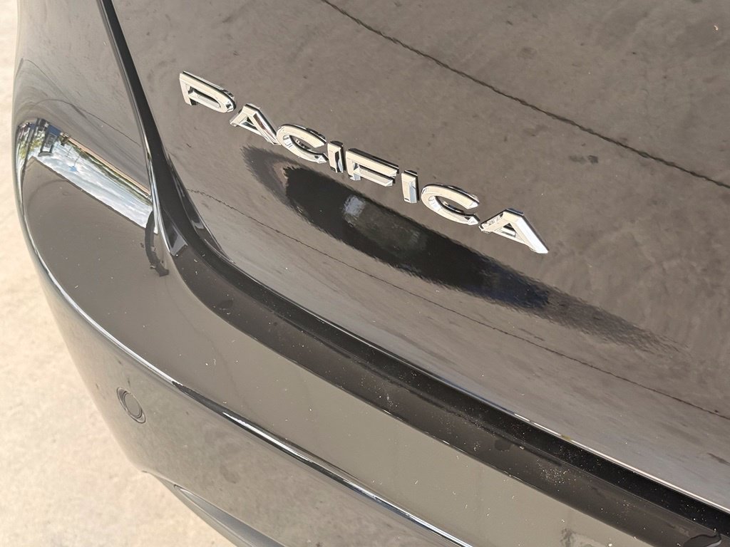 New 2027 Chrysler Pacifica LX FWD image 35