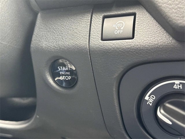 New 2026 Nissan Frontier S image 30