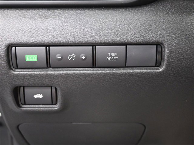 Used 2025 Nissan Sentra S image 18