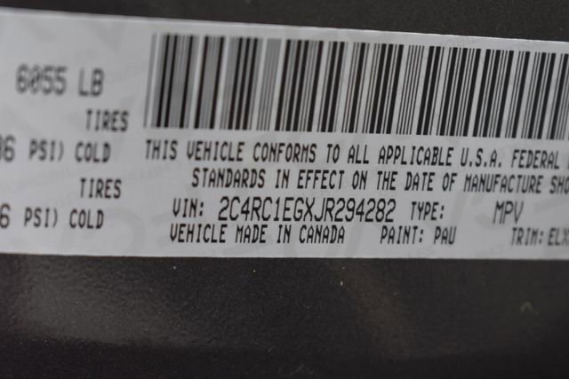 Used 2018 Chrysler Pacifica Touring-L Plus w/ Tire & Wheel Group FWD image 13