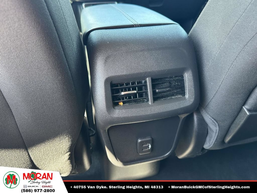 Used 2023 GMC Terrain SLE w/ Driver Convenience Package FWD image 13