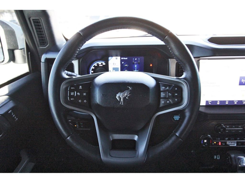 Used 2023 Ford Bronco Outer Banks image 10