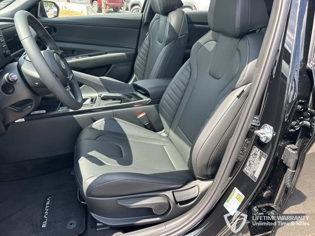 New 2026 Hyundai Elantra SEL Sport FWD image 16