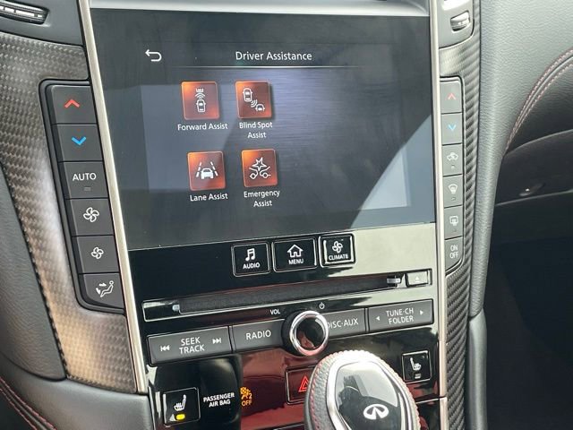 Used 2022 INFINITI Q60 Red Sport 400 w/ Carbon Fiber Package image 17