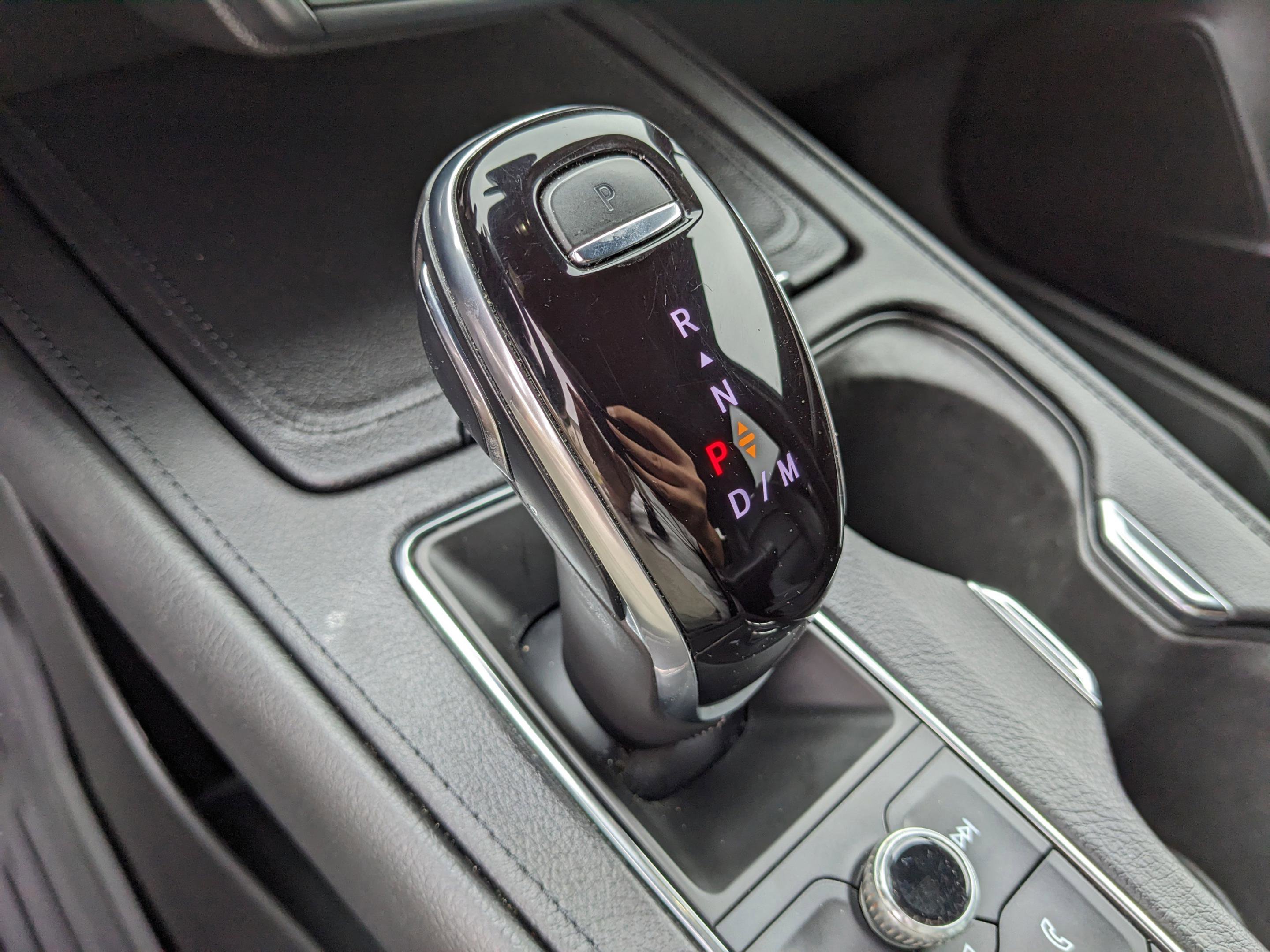 Used 2022 Cadillac XT4 Premium Luxury w/ Safety Alert Package image 30