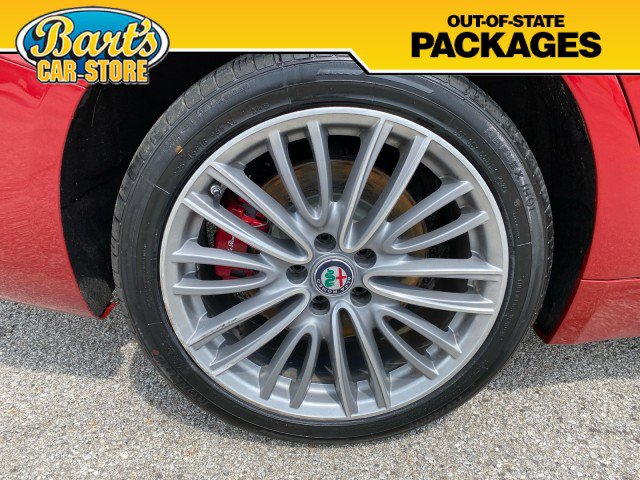 Used 2018 Alfa Romeo Giulia Ti w/ Quick Order Package 22X Lusso AWD/4WD image 7