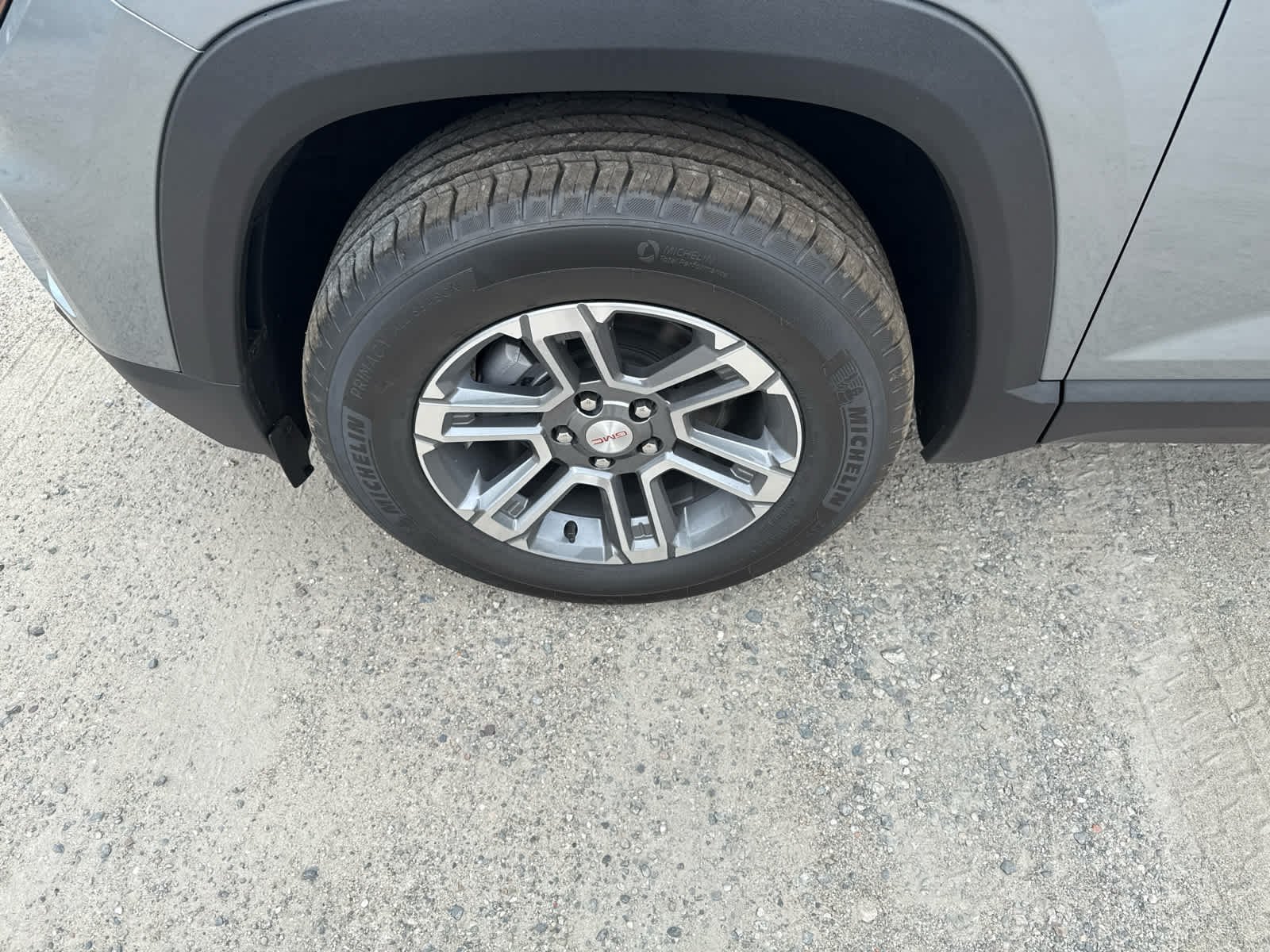 New 2027 GMC Terrain Elevation w/ LPO, Floor Liner Package AWD/4WD image 9