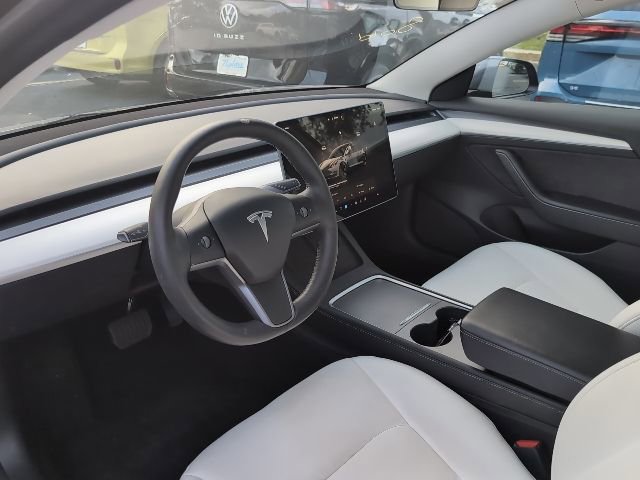 Used 2022 Tesla Model 3 image 7