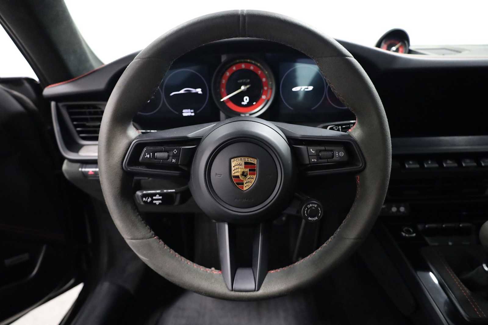 Used 2023 Porsche 911 GT3 image 25