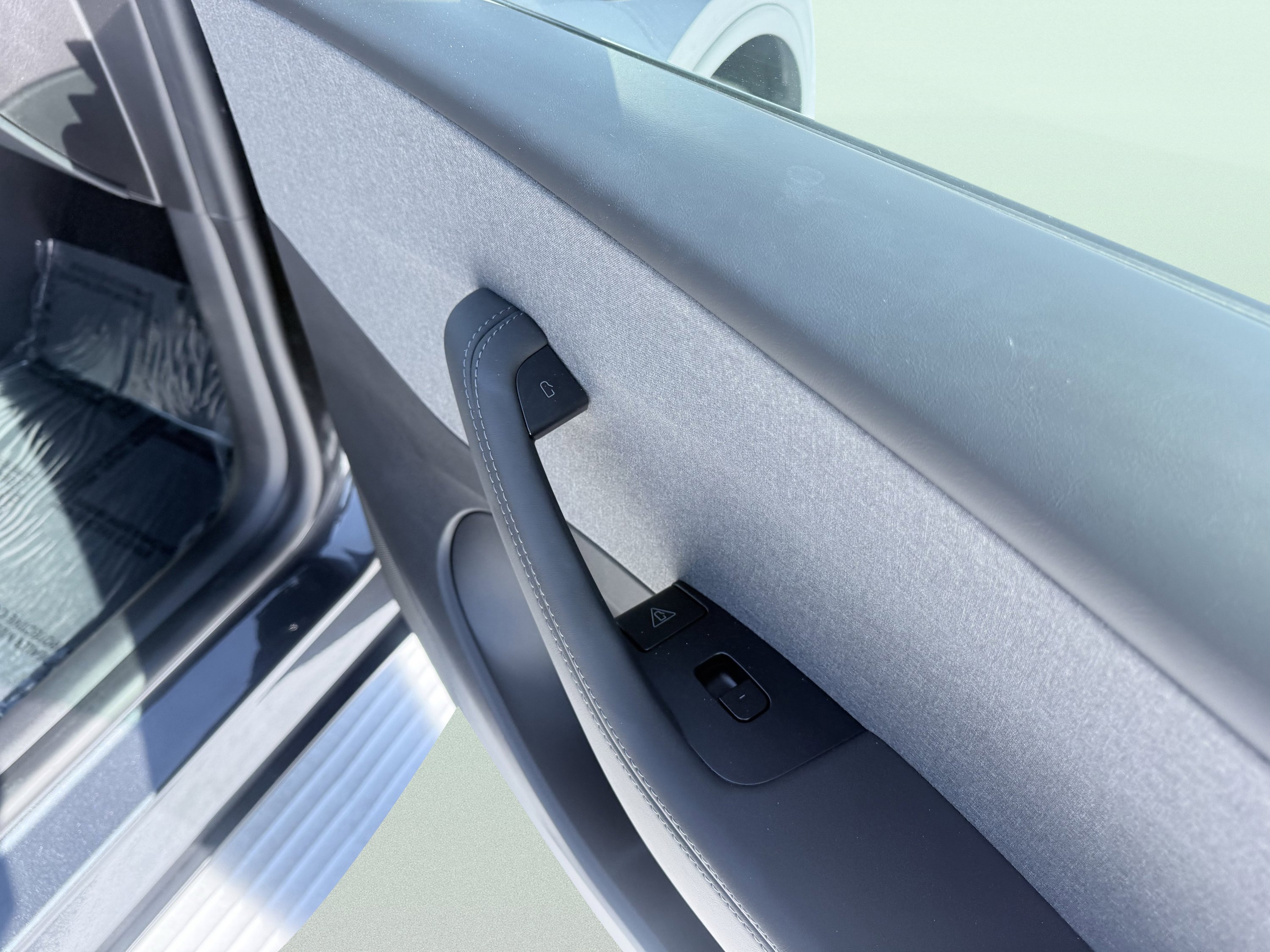 Used 2026 Tesla Model Y 2WD image 48