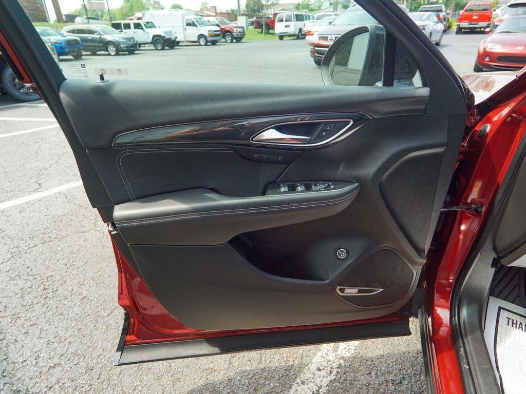 Used 2022 Buick Envision Essence w/ Technology Package II FWD image 16