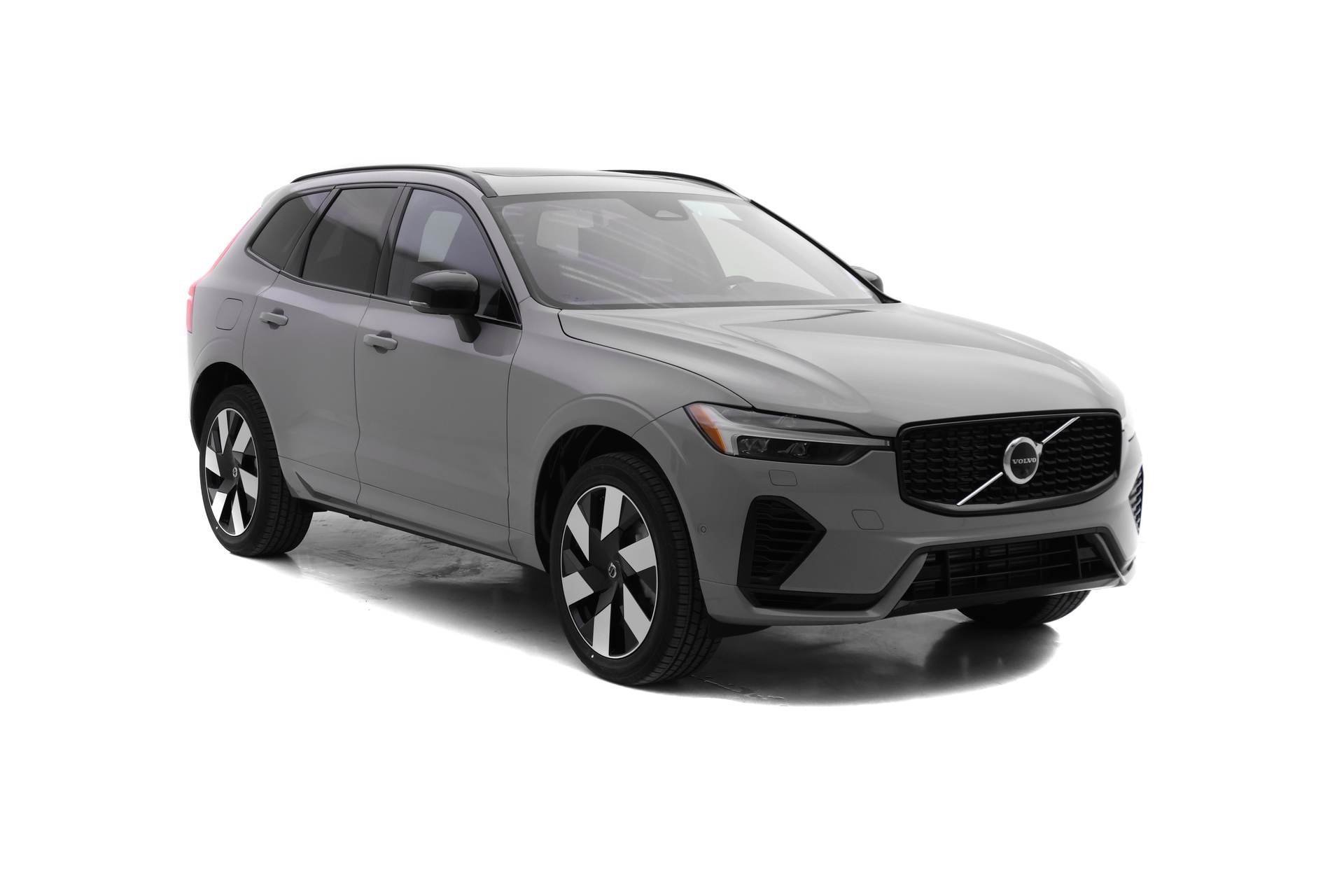 New 2025 Volvo XC60 T8 Plus w/ Protection Package Premier image 2