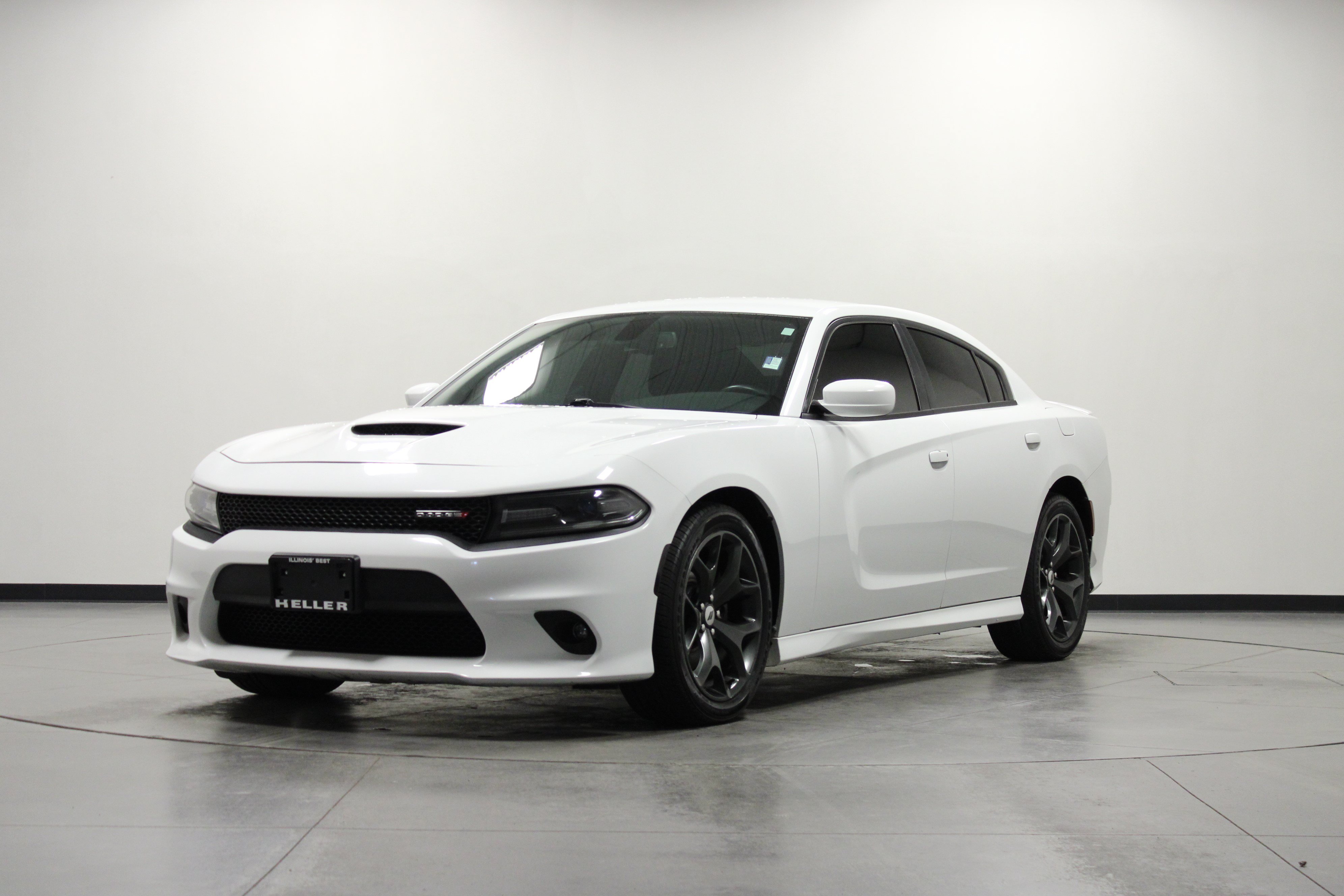 Used 2018 Dodge Charger R/T w/ Driver Confidence Group RWD image 8