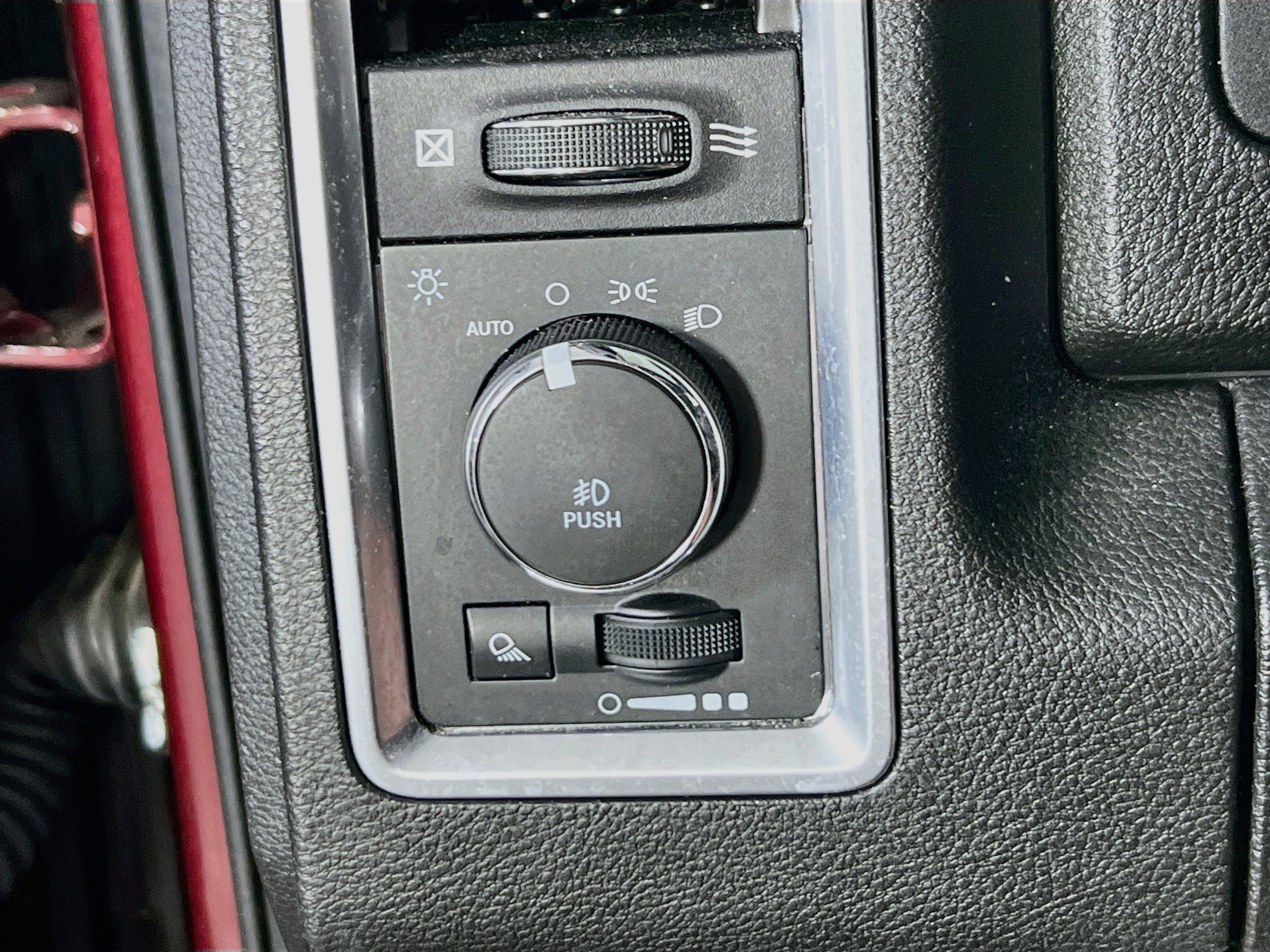 Used 2022 RAM 1500 Warlock w/ Utility Group AWD/4WD image 10