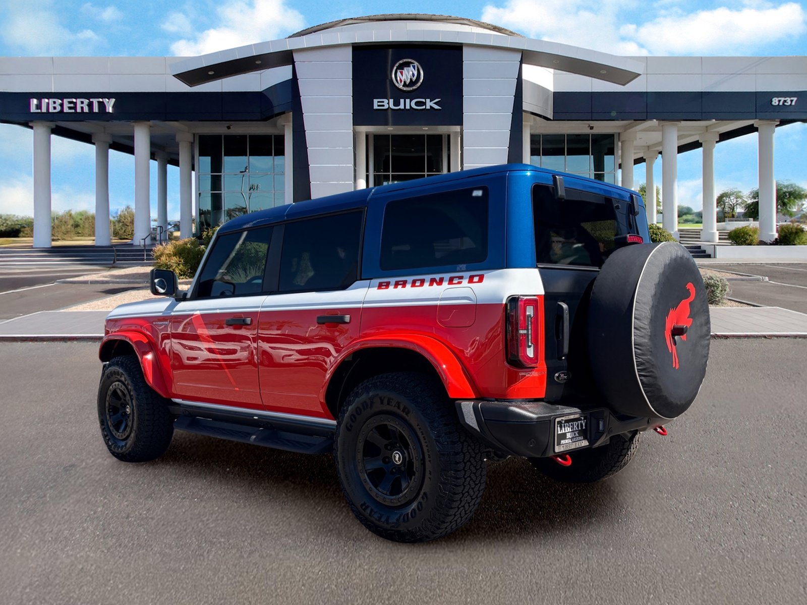 Used 2026 Ford Bronco Stroppe Edition AWD/4WD image 8