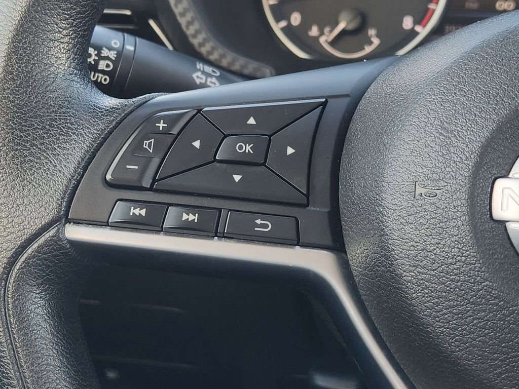 Used 2024 Nissan Sentra SV image 28