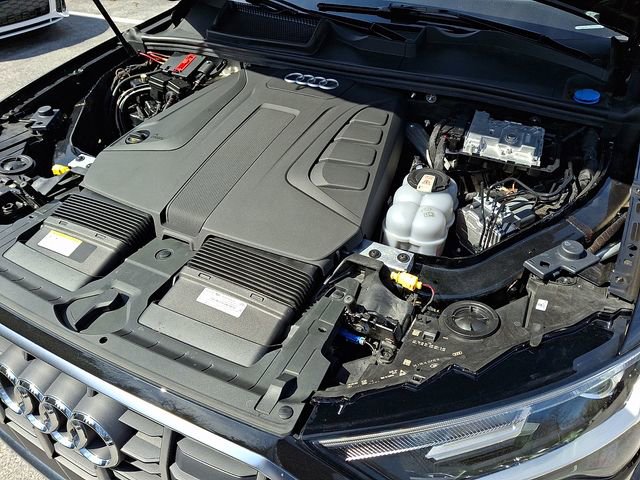 Used 2023 Audi Q7 2.0T Premium w/ Convenience Package image 28