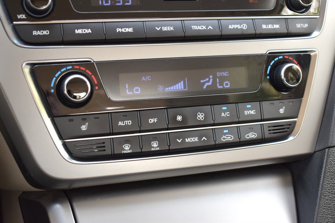 Used 2016 Hyundai Sonata Limited FWD image 25