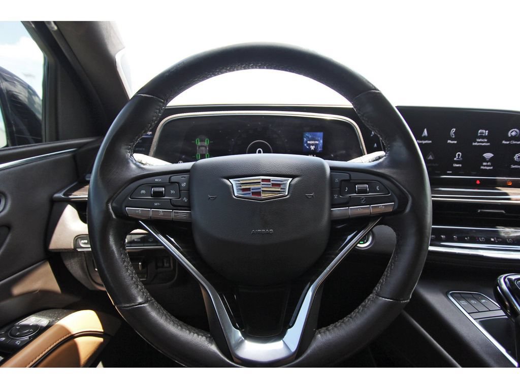 Used 2021 Cadillac Escalade Premium Luxury w/ Driver Assist Tech Package AWD/4WD image 15