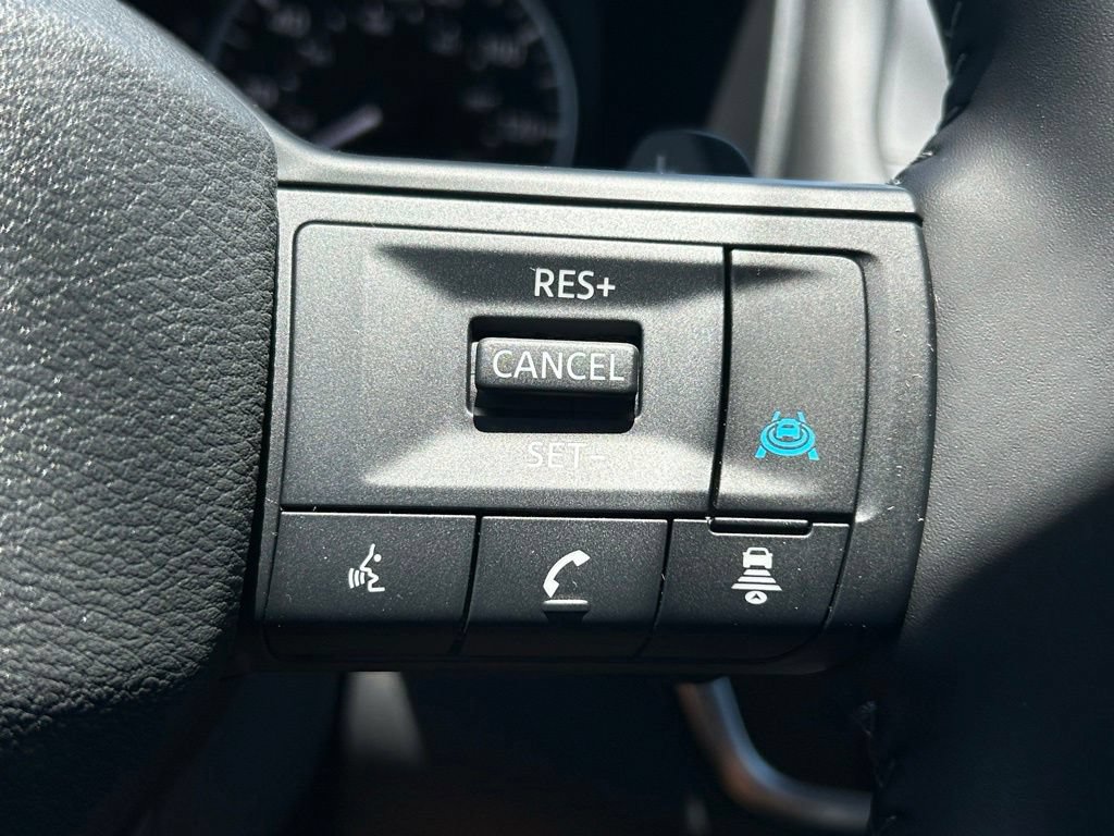 New 2026 Nissan Rogue SV AWD/4WD image 27