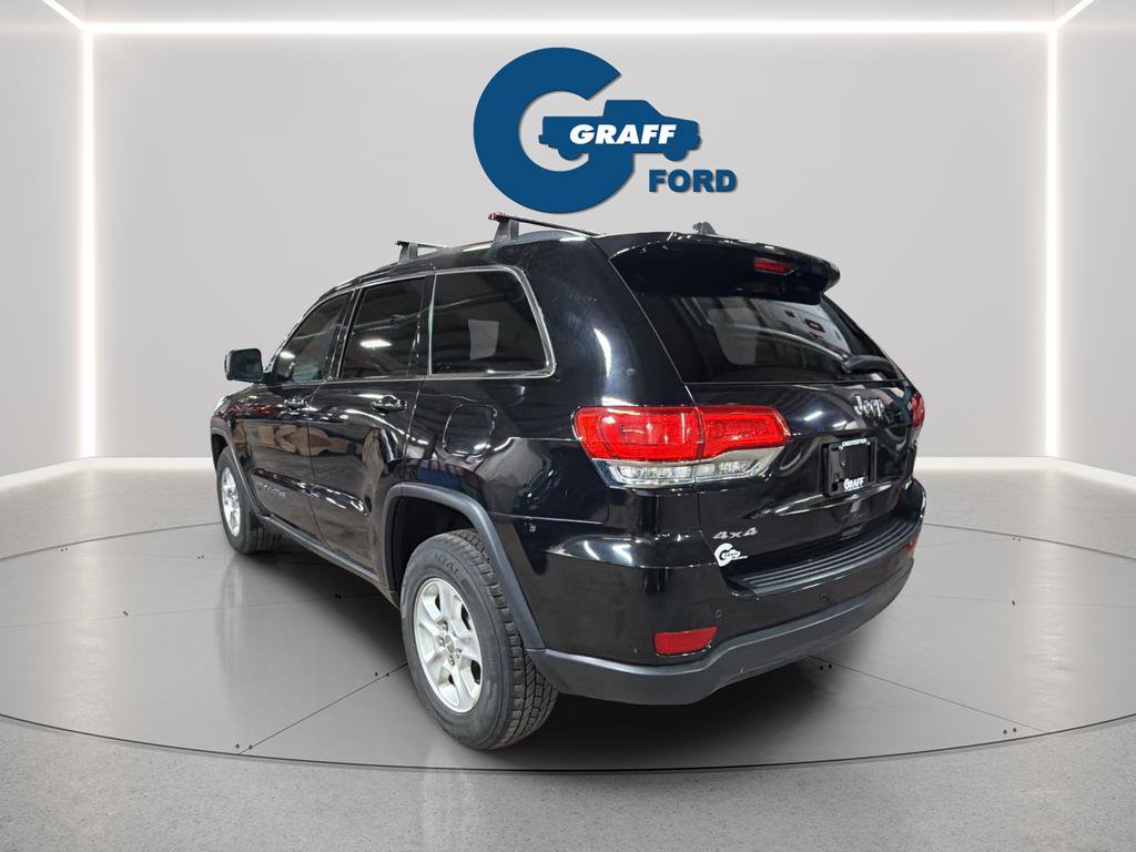 Used 2017 Jeep Grand Cherokee Laredo w/ Quick Order Package 23E AWD/4WD image 5