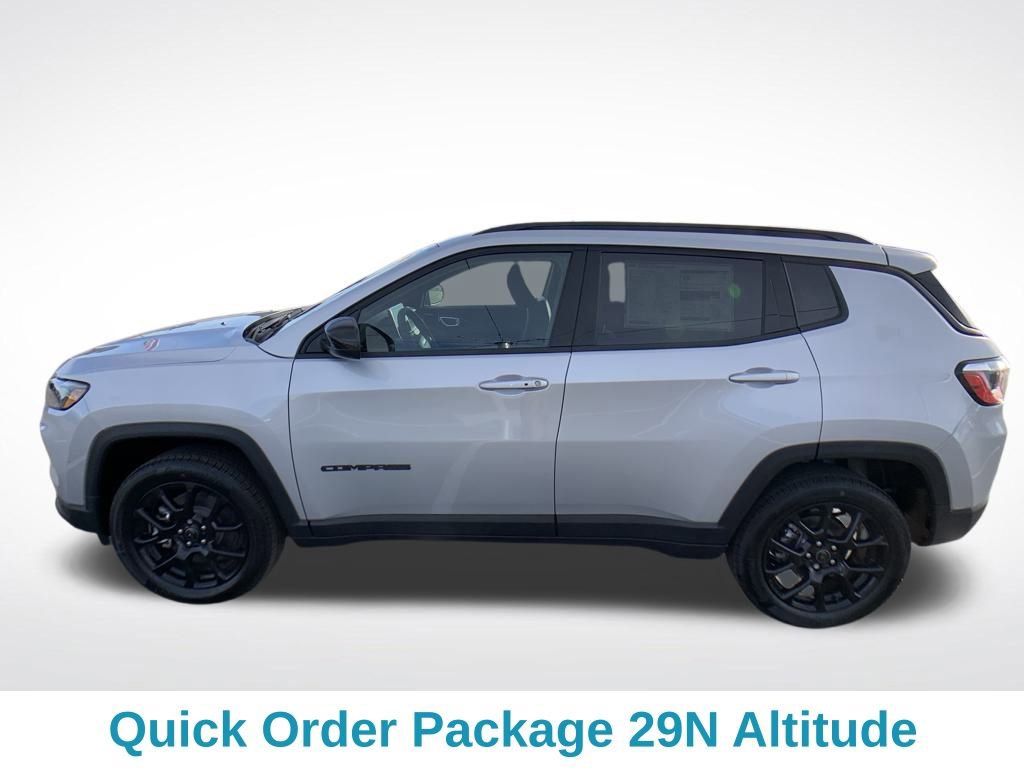 New 2026 Jeep Compass Latitude image 3