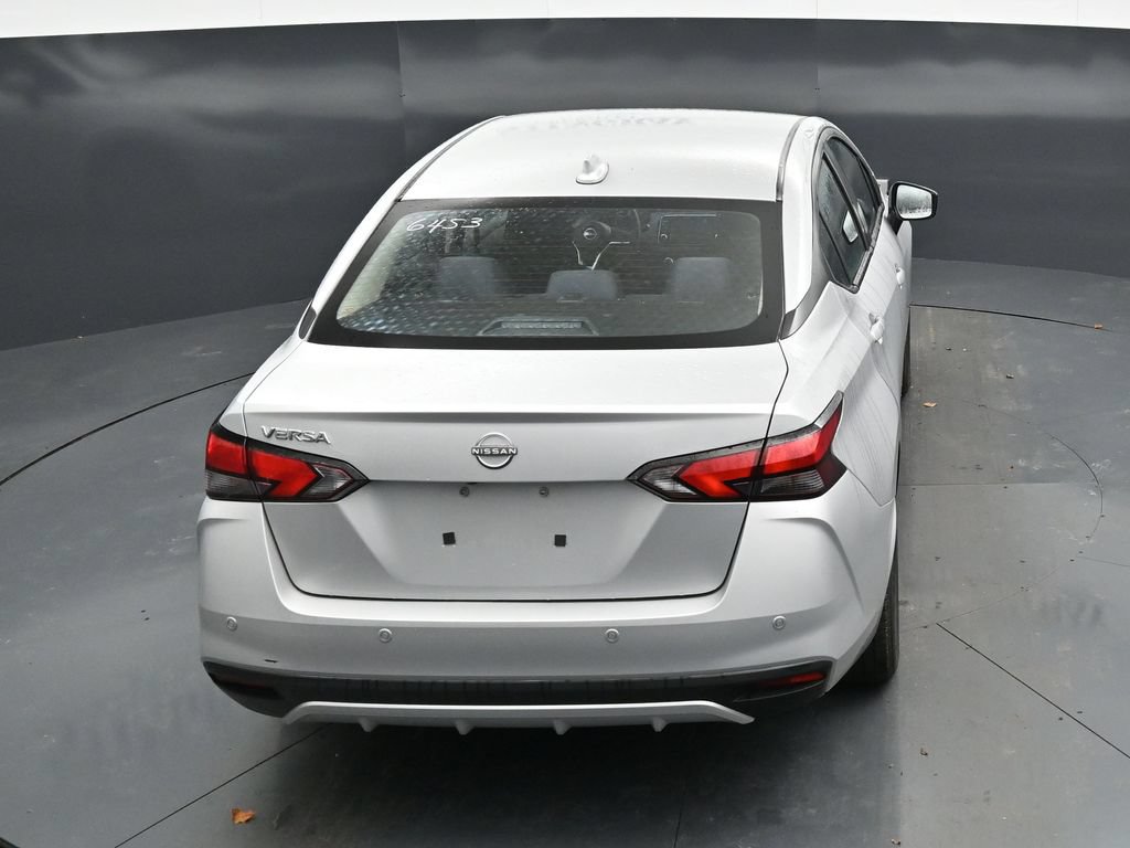 Used 2025 Nissan Versa SV FWD image 23