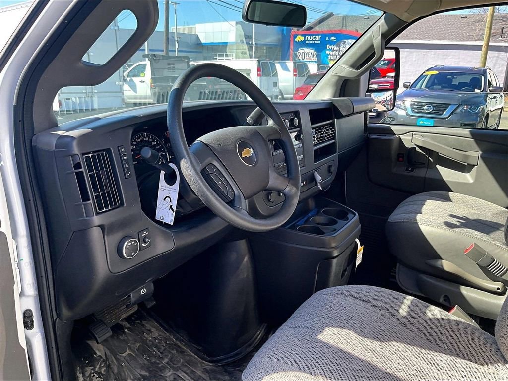 New 2025 Chevrolet Express 3500 w/ Power Convenience Package RWD image 9