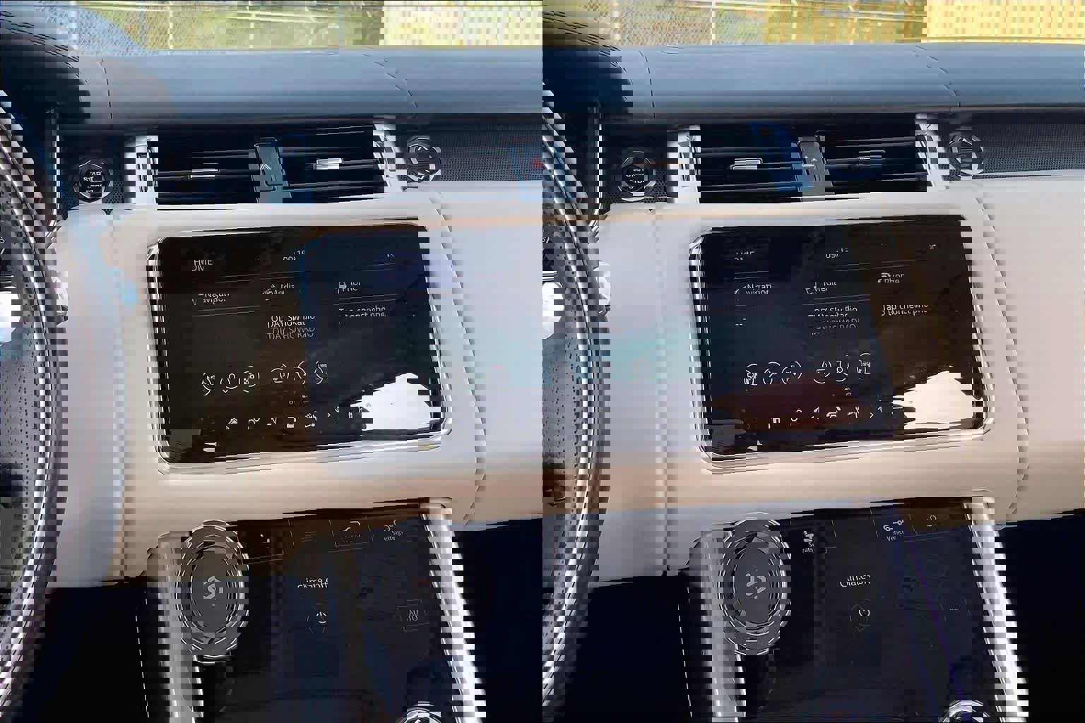 Used 2020 Land Rover Range Rover Sport Autobiography image 7