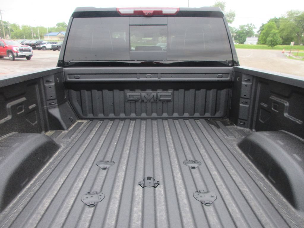 New 2026 GMC Sierra 2500 AT4X AWD/4WD image 6