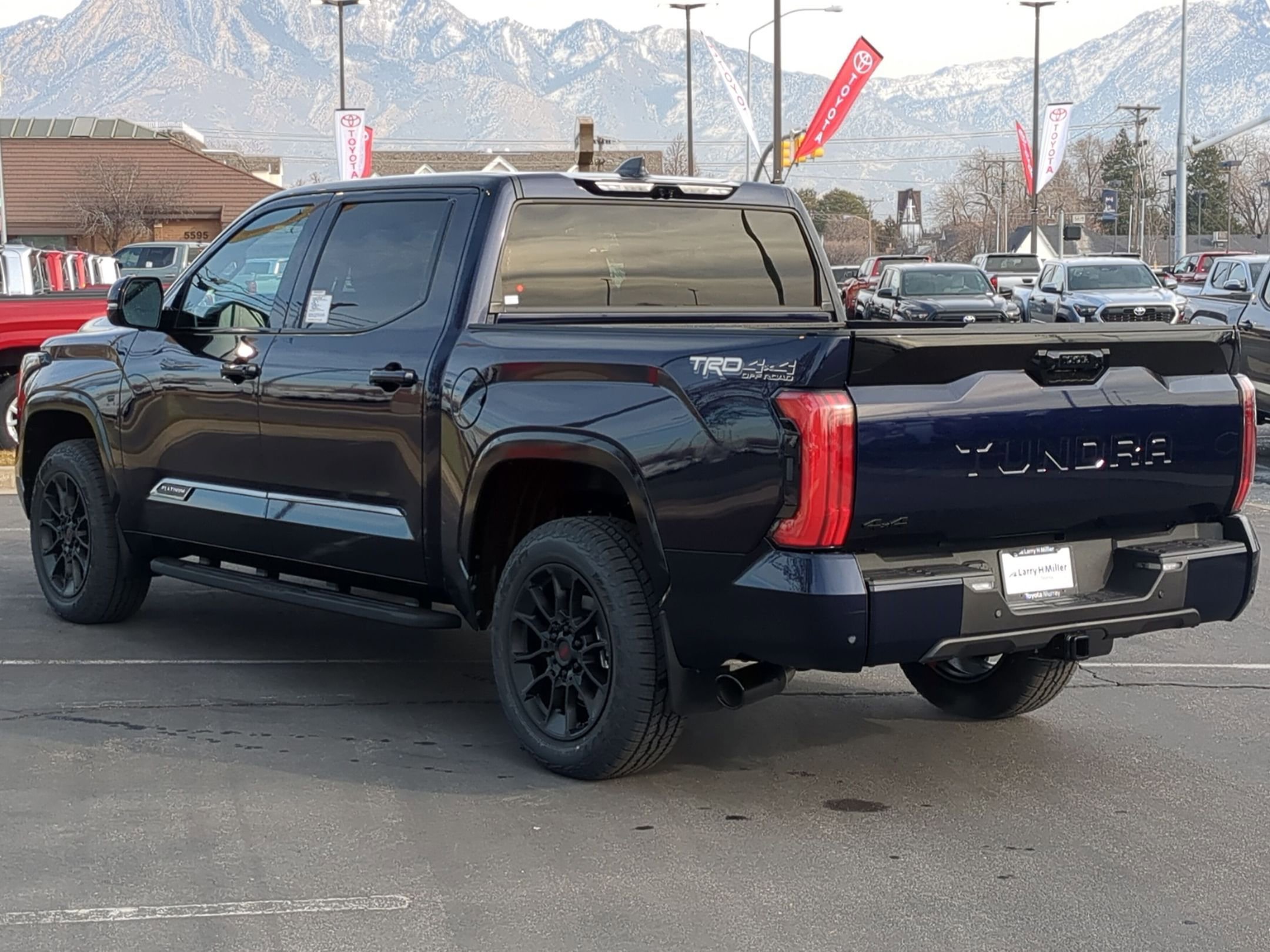 New 2026 Toyota Tundra Platinum w/ TRD Off-Road Package AWD/4WD image 3