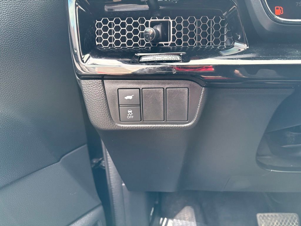 Used 2025 Honda CR-V Sport Touring image 25