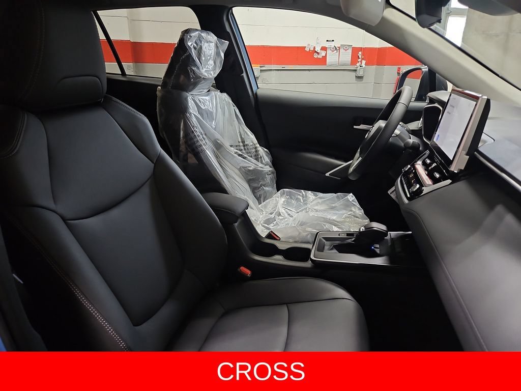 New 2026 Toyota Corolla Cross XLE w/ Convenience Package FWD image 32