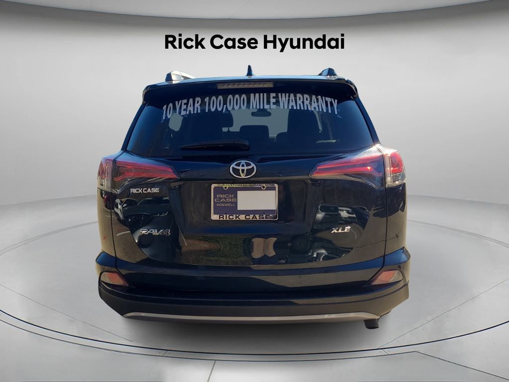 Used 2018 Toyota RAV4 XLE image 6