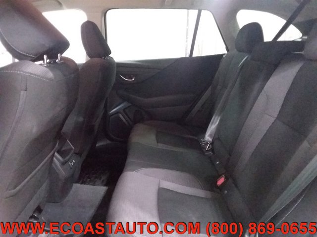 Used 2020 Subaru Outback Premium image 12