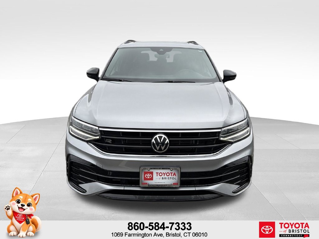 Used 2023 Volkswagen Tiguan SE R-Line AWD/4WD image 1