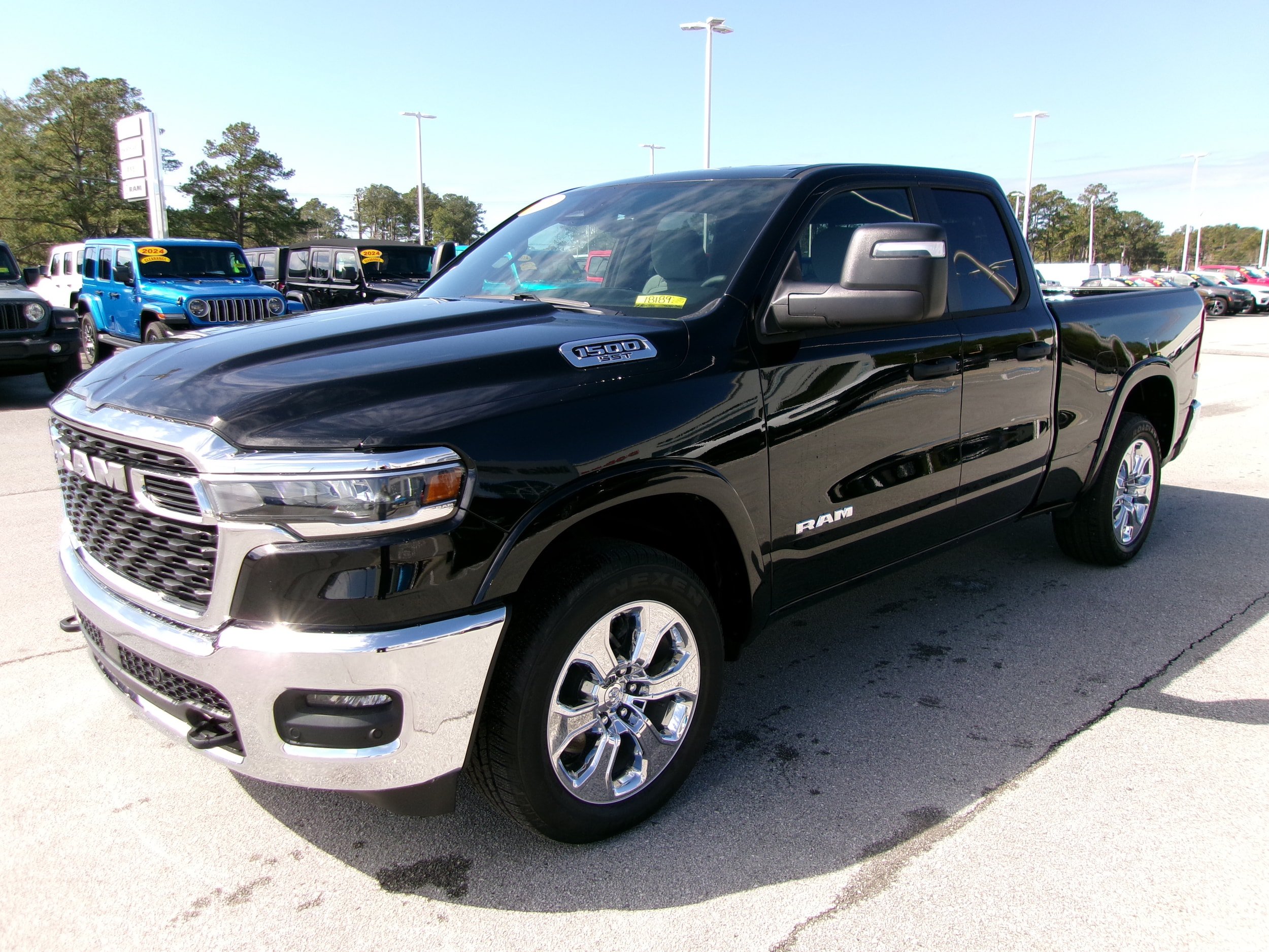 New 2025 RAM 1500 Big Horn AWD/4WD image 1