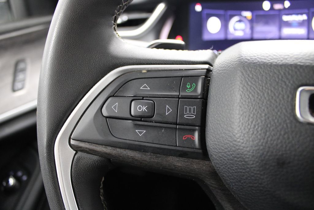 Used 2024 Jeep Grand Cherokee Limited image 22