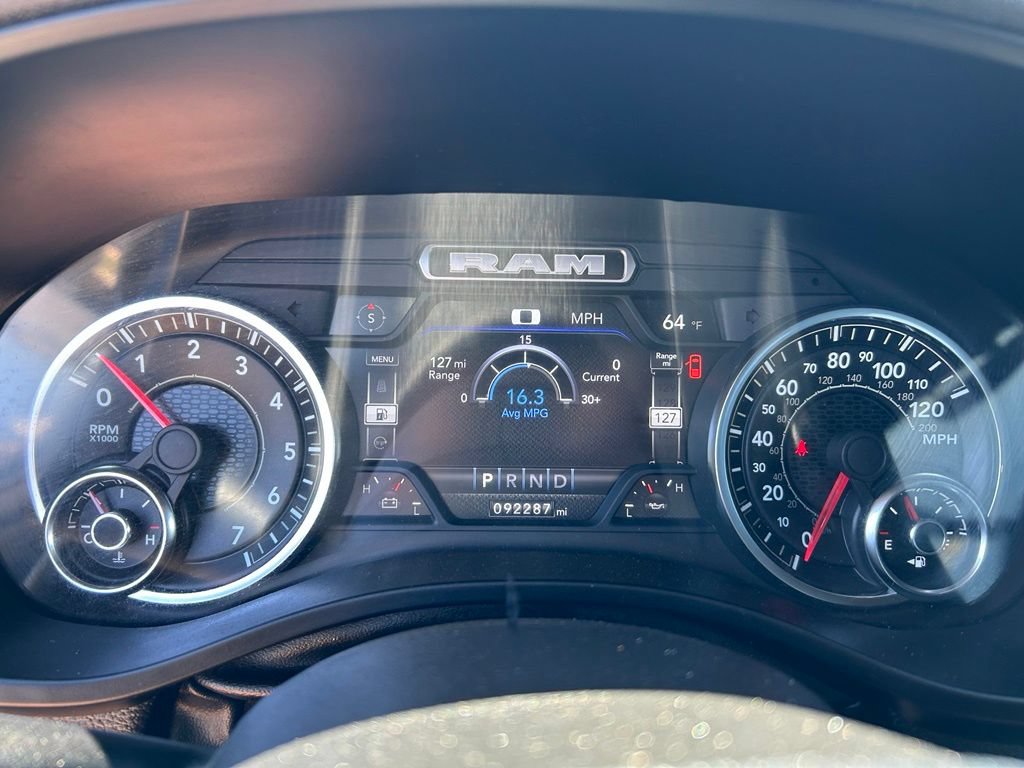 Used 2022 RAM 1500 Laramie w/ Sport Appearance Package AWD/4WD image 17