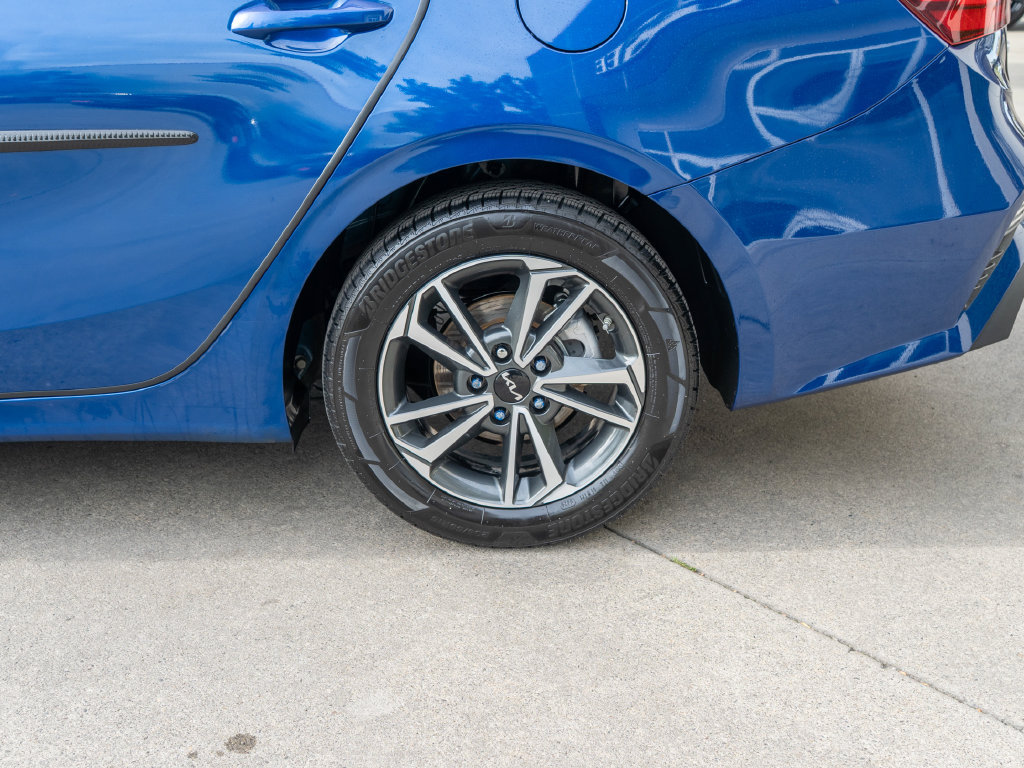 Certified 2024 Kia Forte LXS FWD image 27