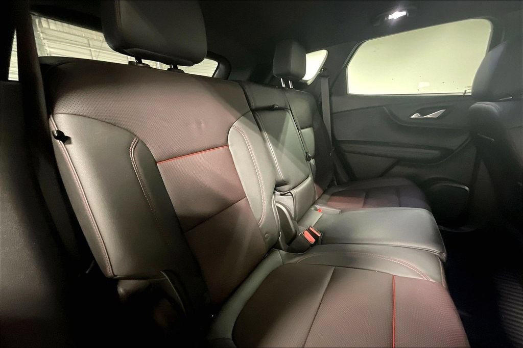 Used 2022 Chevrolet Blazer RS w/ Enhanced Convenience Package FWD image 33