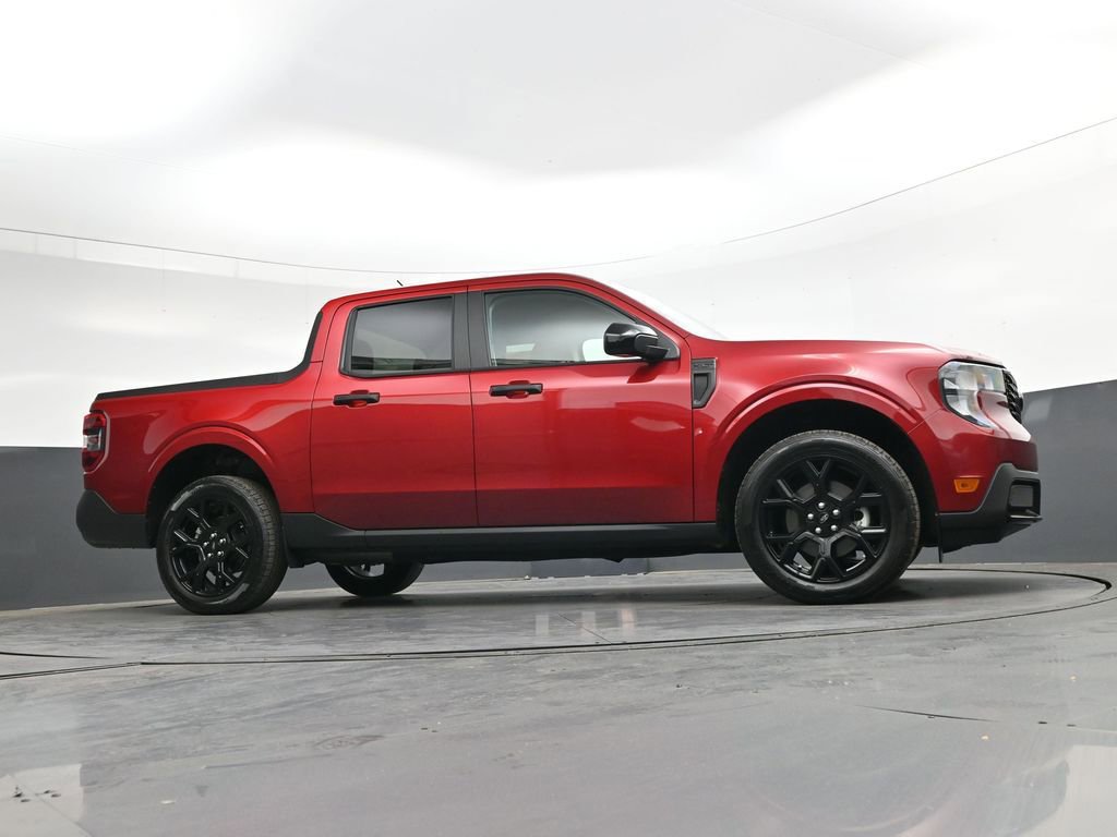 Used 2025 Ford Maverick XLT w/ Equipment Group 301A AWD/4WD image 39