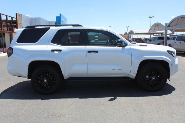 Used 2026 Toyota 4Runner Platinum AWD/4WD image 2