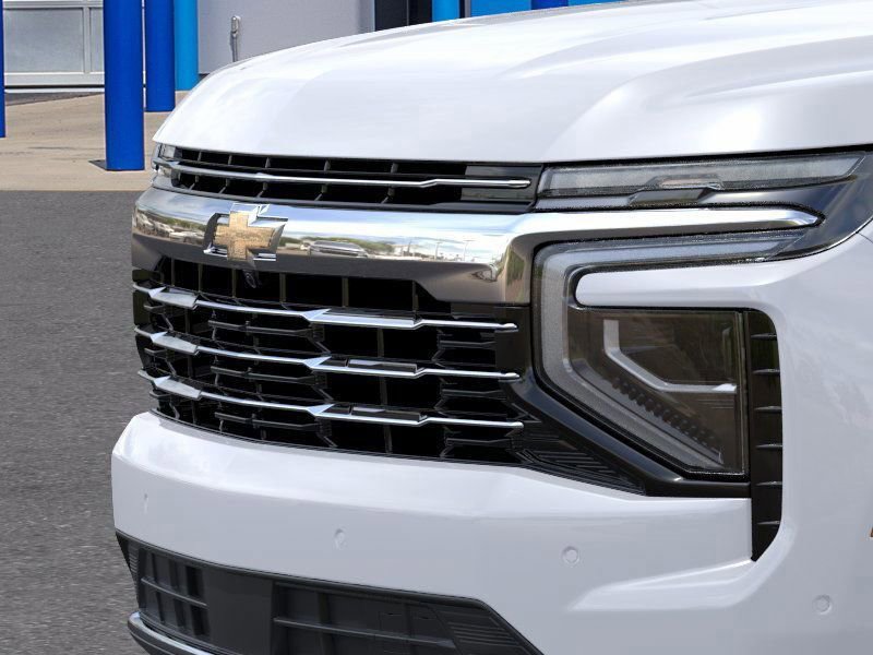 New 2026 Chevrolet Suburban LT image 14