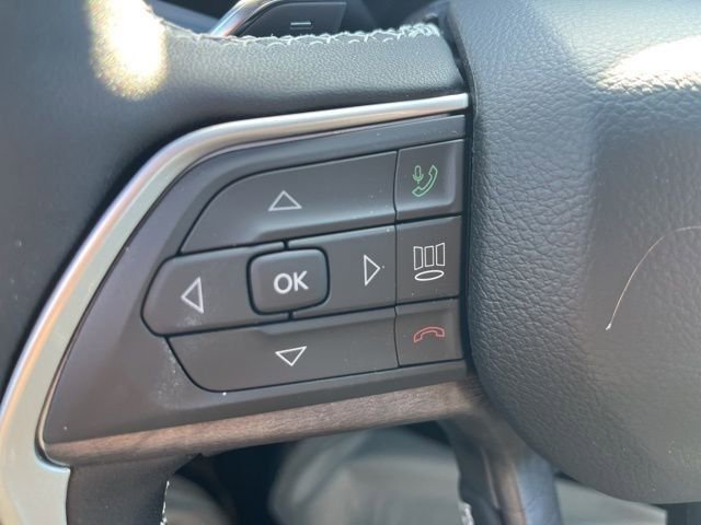 New 2025 Jeep Grand Cherokee L Limited w/ Luxury Tech Group II image 16