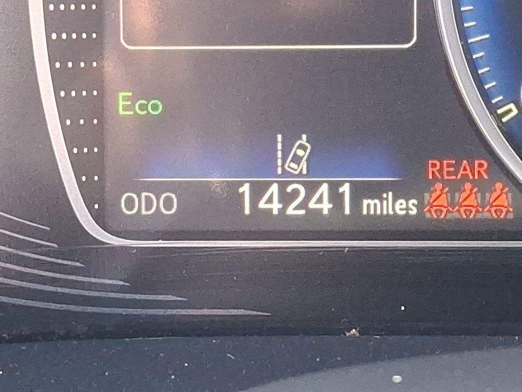 Used 2023 Lexus ES 350 w/ Premium Package image 21