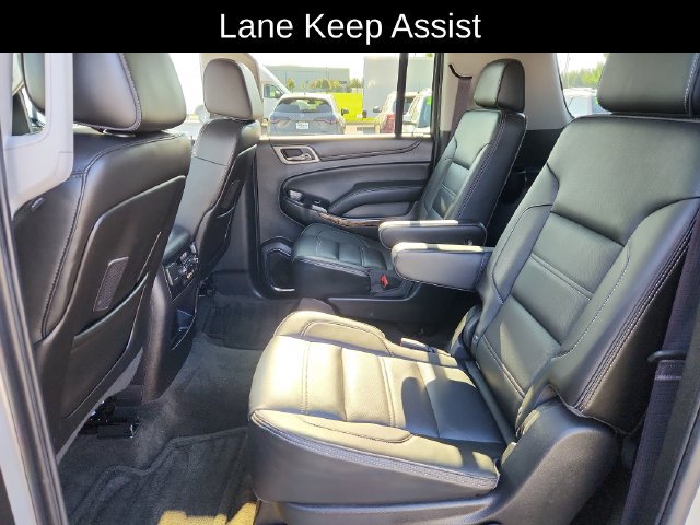 Used 2016 GMC Yukon XL Denali w/ Open Road Package AWD/4WD image 28